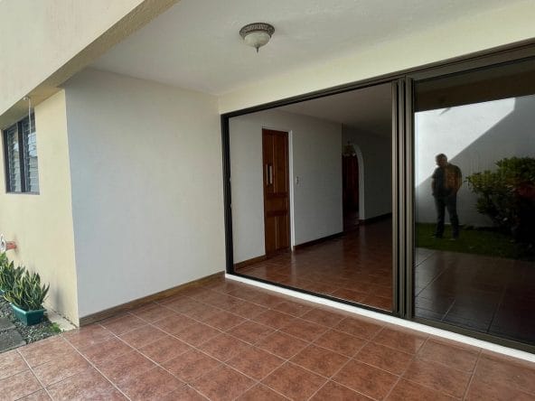 Casa a la venta en Guachipelin Escazú