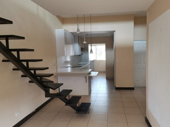 Auction bank apartment in San Pablo Heredia