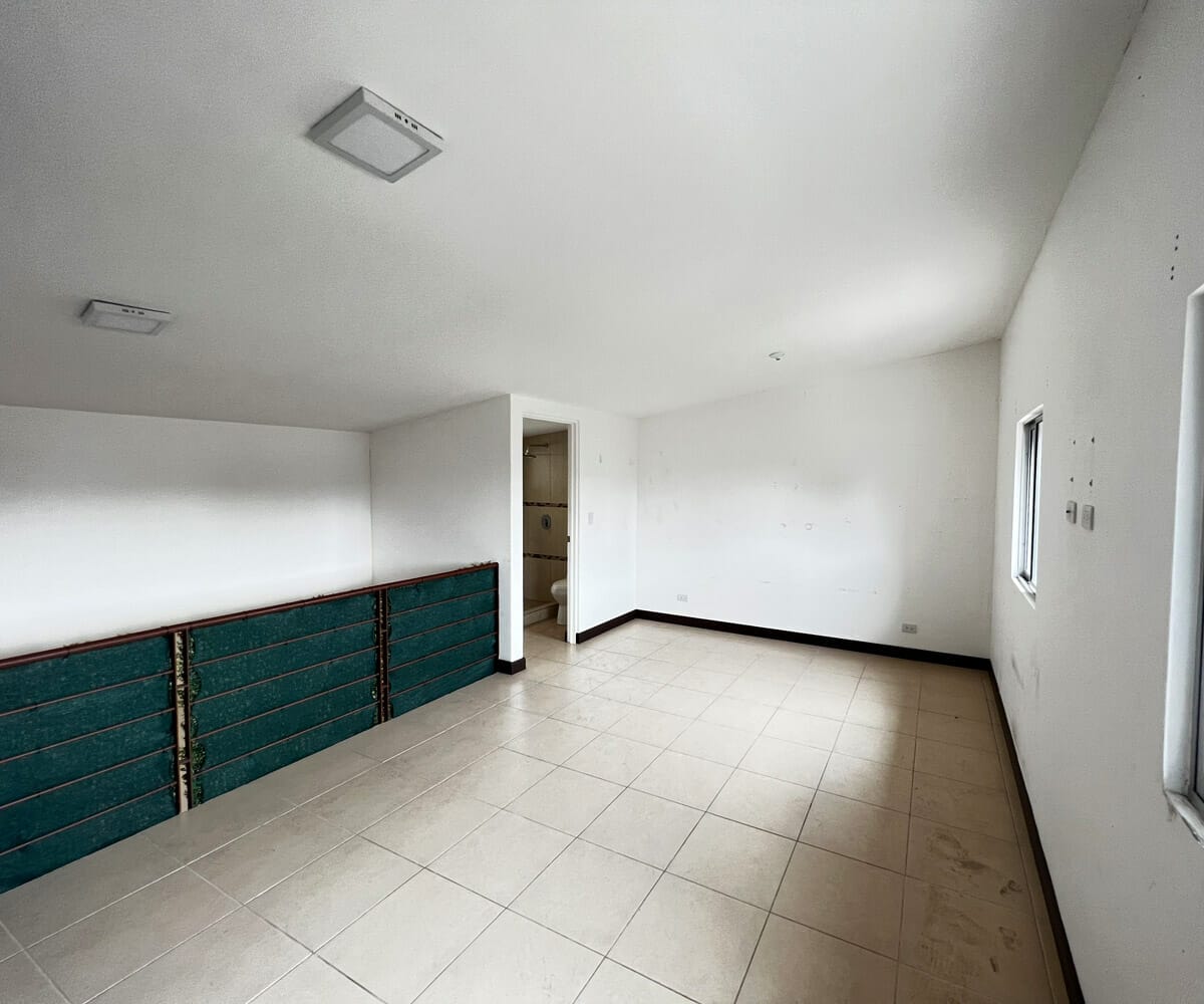 Apartment Quinta Fontana Heredia Auction banking