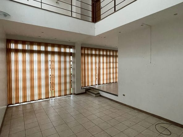 House for sale in Alajuelita Auction banking
