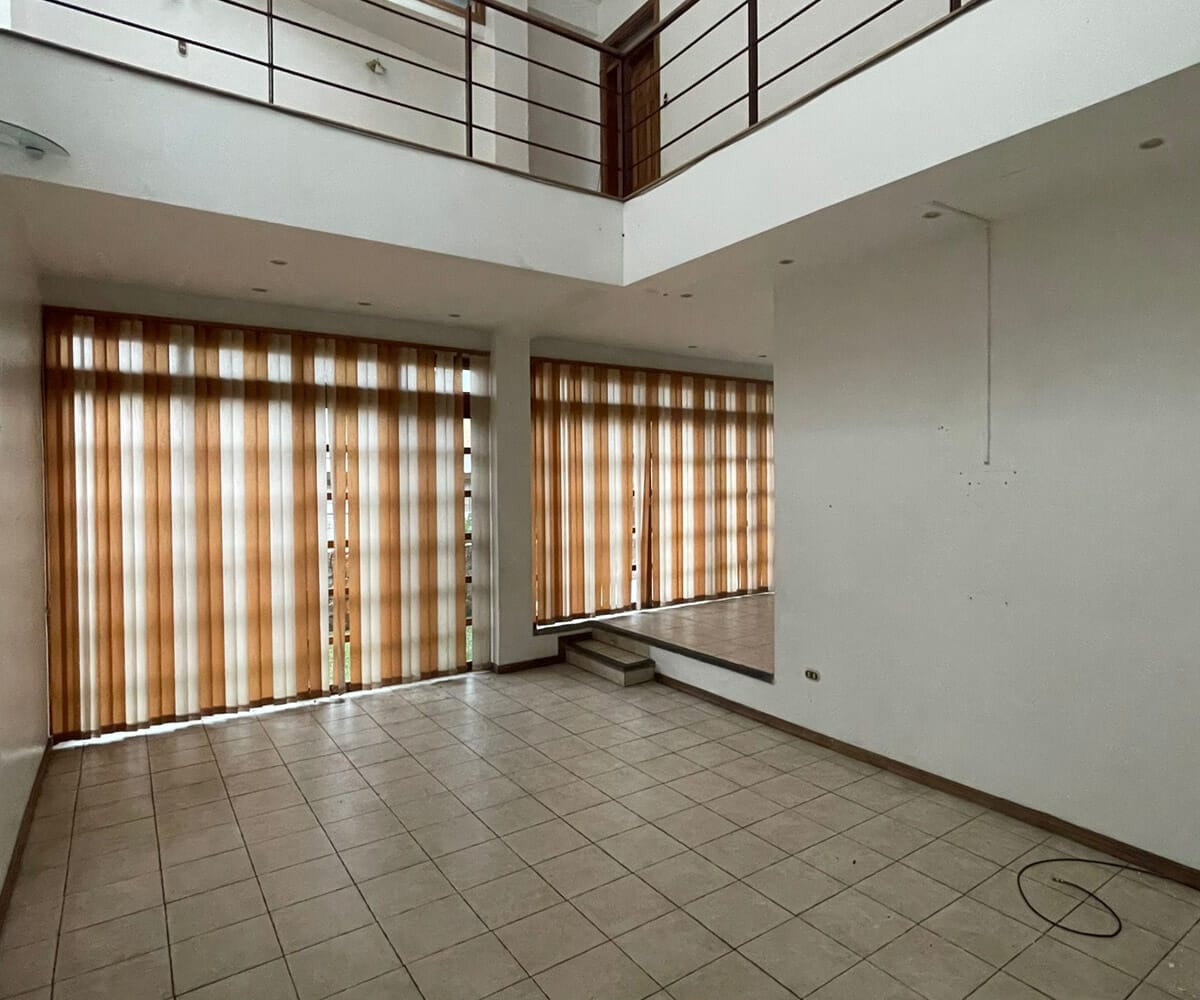 House for sale in Alajuelita Auction banking