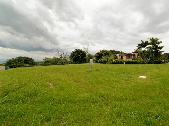 Land for sale in Ciudad Hacienda Los Reyes