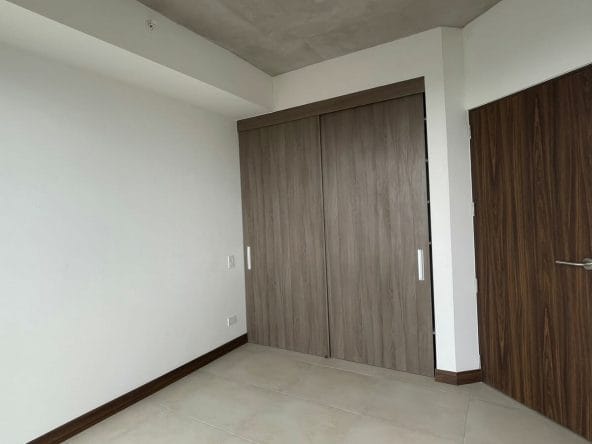 Moderno apartamento en condominio a la venta en La Uruca