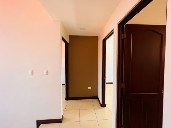 House for sale in residential Esteban in downtown Alajuela