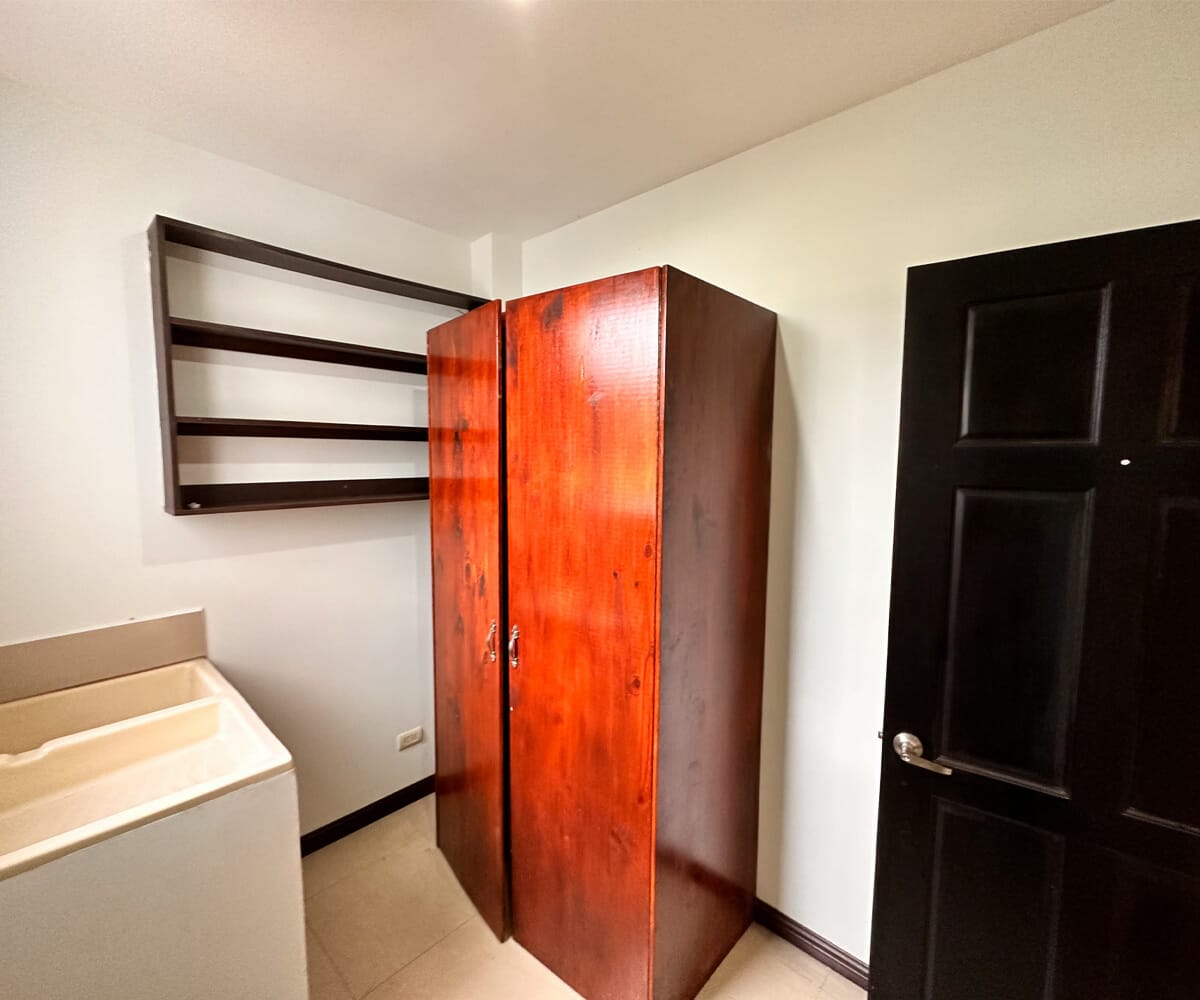 Apartamento a la venta en Alajuela a 10 min del aeropuerto por $138,000
