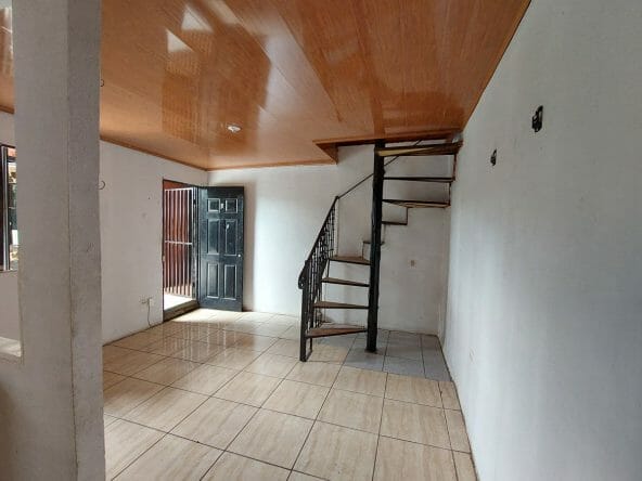 Apartment complex in Desamparados for sale. Bank auction.
