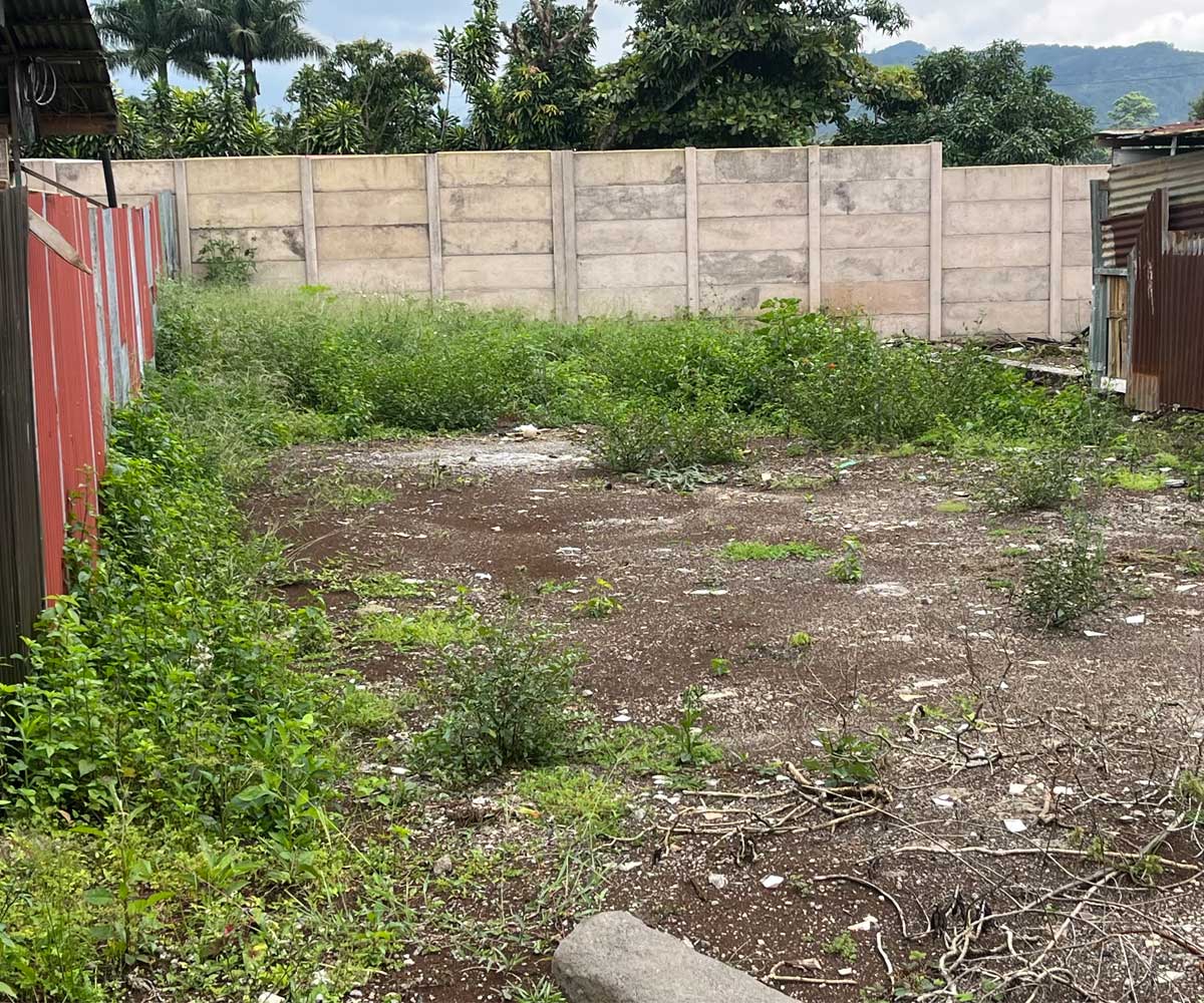 175 m2 lot for sale in San Ramon de Alajuela. Bank foreclosed property.