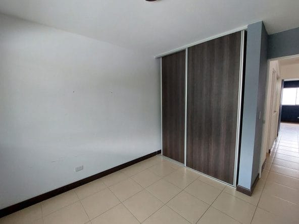 Beautiful apartment for sale in Condominio Bella Vista located on the second level. Well bank foreclosed.