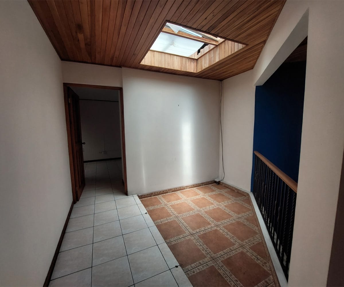 Casa a la venta en Zapote San Jose
