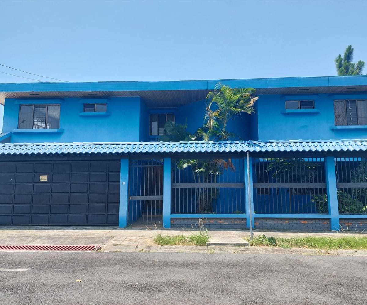 Casa a la venta en Zapote San Jose