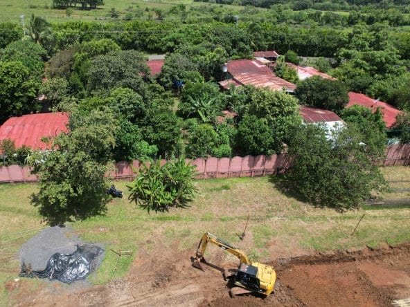 Lote de 905 m2 en condominio Posada del Río en La Guacima.