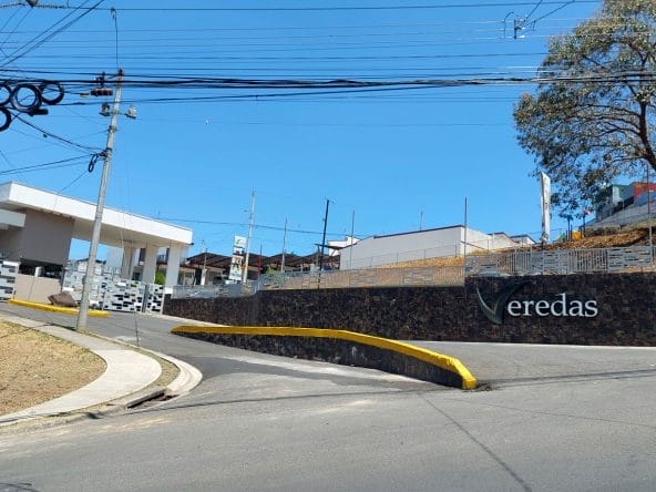 Lotes a la venta en Condominio Las Veredas en Alajuelita.