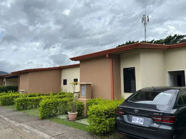 Casa a la venta en condominio Terrazas del Oeste en CONCASA, San Rafael de Alajuela.