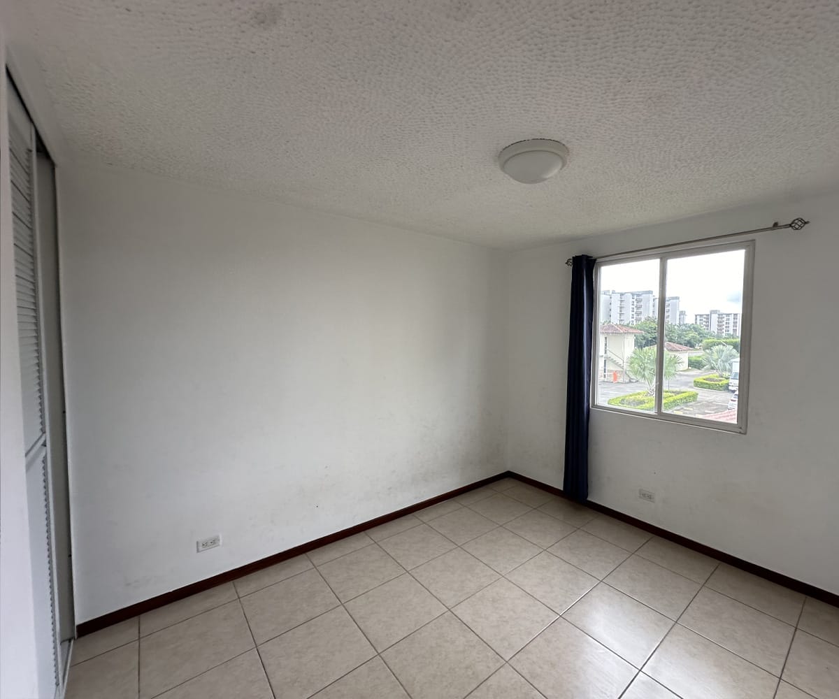 Apartamento a la venta en Concasa. Bien adjudicado bancario.