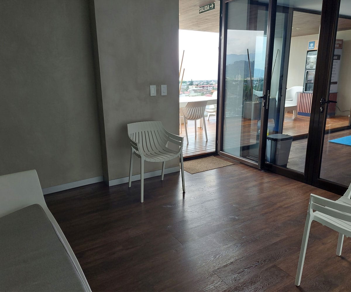 Apartamento a la venta en Edificio Nest, Freses, Curridabat, San José. Bien adjudicado bancario.