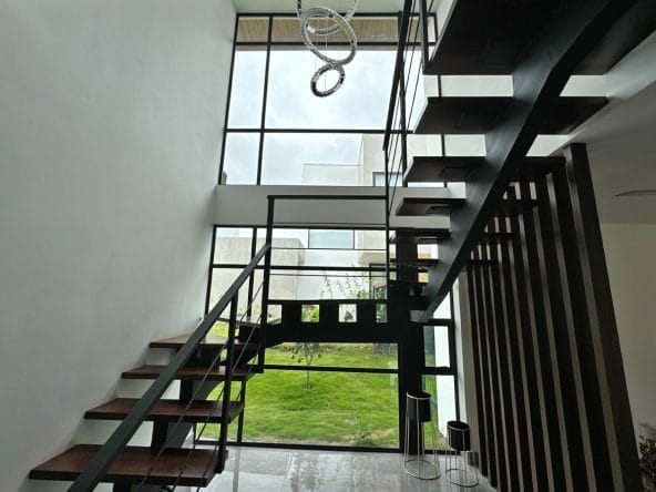 Casa a la venta en condominio Los Llanos en Ciudad Hacienda Los Reyes, La Guacima.