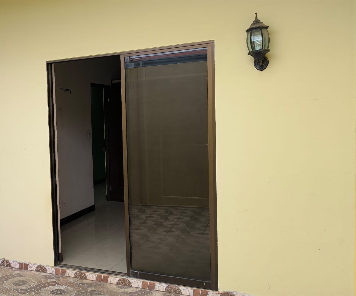 Casa a la venta en Condominio Villas de Arfan ubicado en El Tejar del Guarco, Cartago.