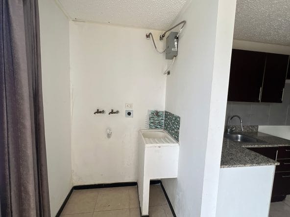 Apartamento a la venta en Concasa, condominio Villas del Campo. Bien adjudicado bancario.