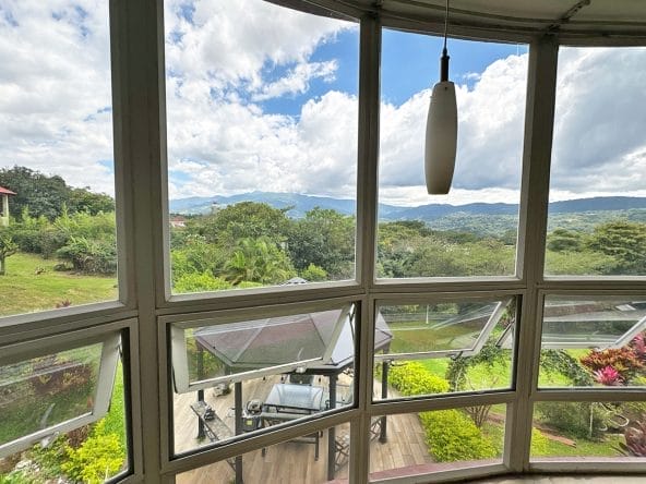 Casa de 3 habitaciones a la venta en Ciudad Hacienda Los Reyes, La Guacima.