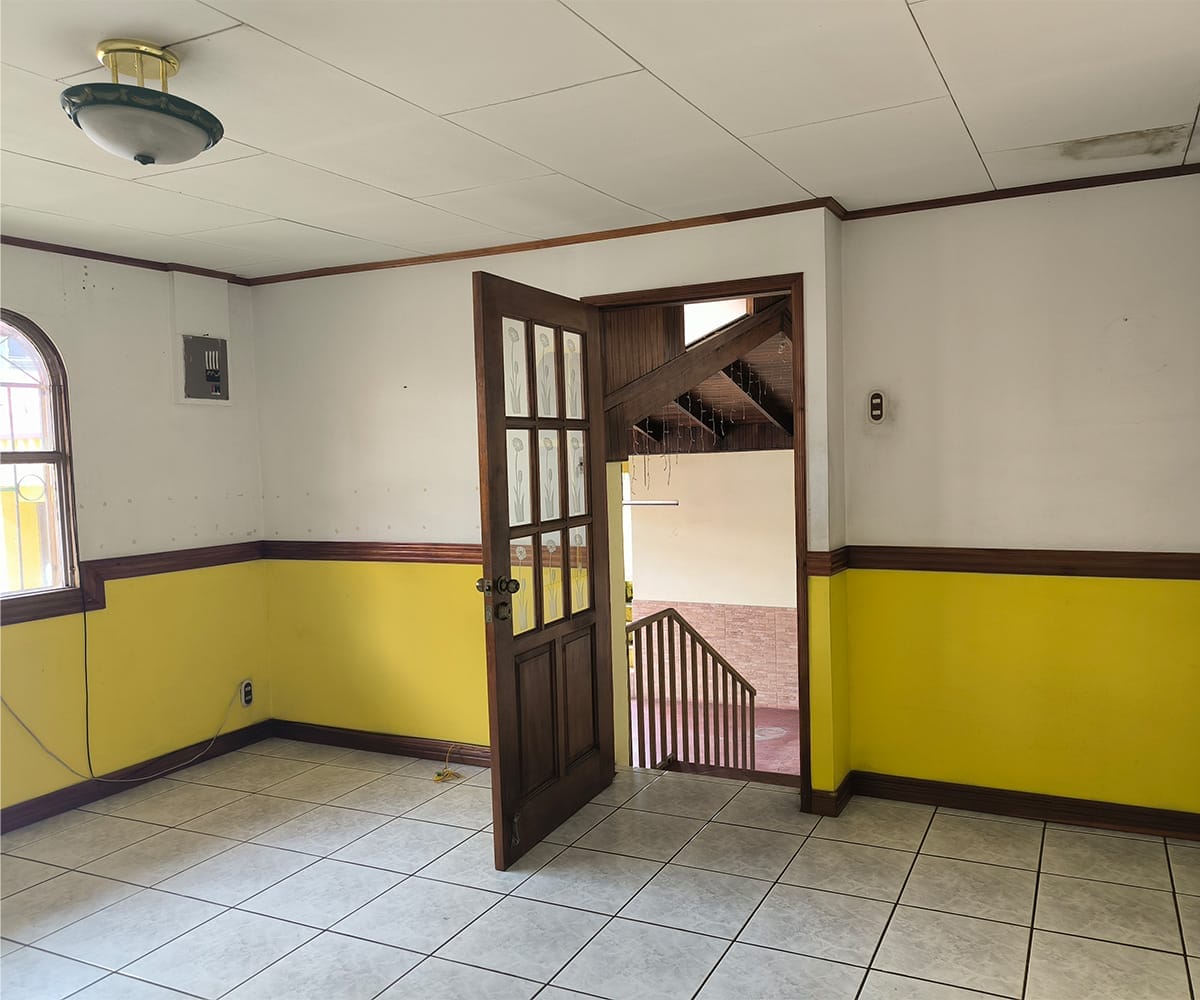 Casa independiente de 1 planta a la venta en Desamparados, Gravilias, El Porvenir, San José. Bien adjudicado bancario.