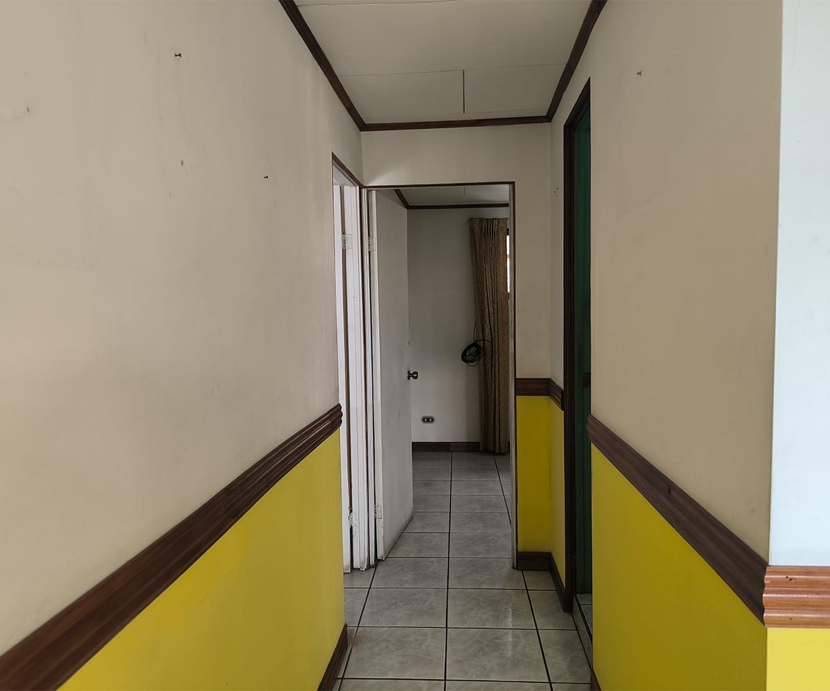 Casa independiente de 1 planta a la venta en Desamparados, Gravilias, El Porvenir, San José. Bien adjudicado bancario.