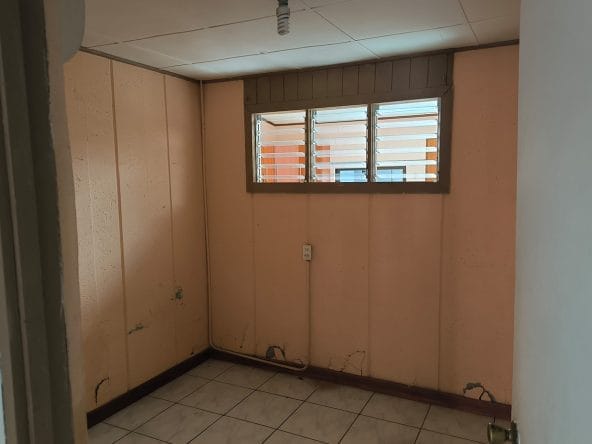 Casa independiente de 1 planta a la venta en Desamparados, Gravilias, El Porvenir, San José. Bien adjudicado bancario.