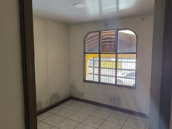 Casa independiente de 1 planta a la venta en Desamparados, Gravilias, El Porvenir, San José. Bien adjudicado bancario.