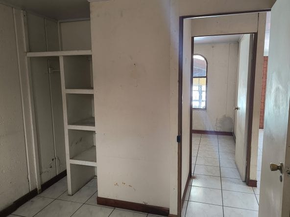 Casa independiente de 1 planta a la venta en Desamparados, Gravilias, El Porvenir, San José. Bien adjudicado bancario.