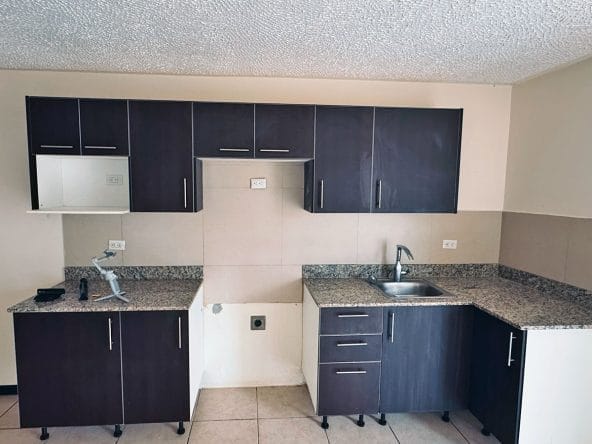 Apartamento en primer piso de 2 habitaciones en Villas del campo, CONCASA, Alajuela.