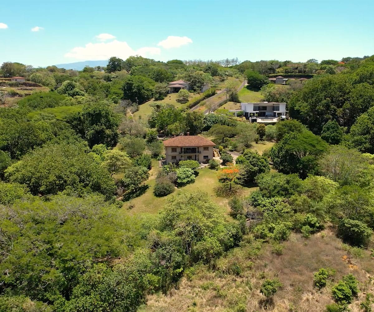 Propiedad a la venta en el Eco Residencial Villas del Arroyo en Las Vueltas de La Guacima.